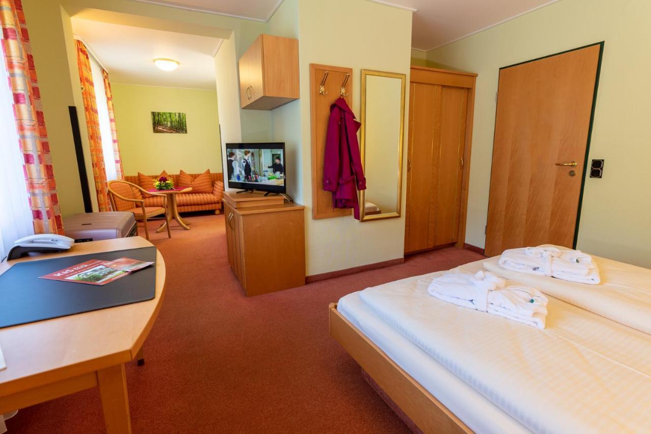 Kishotel Am Kurpark Bad Soden-Salmünster Esterno foto