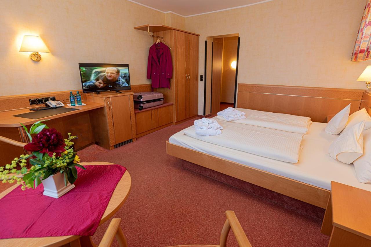 Kishotel Am Kurpark Bad Soden-Salmünster Esterno foto